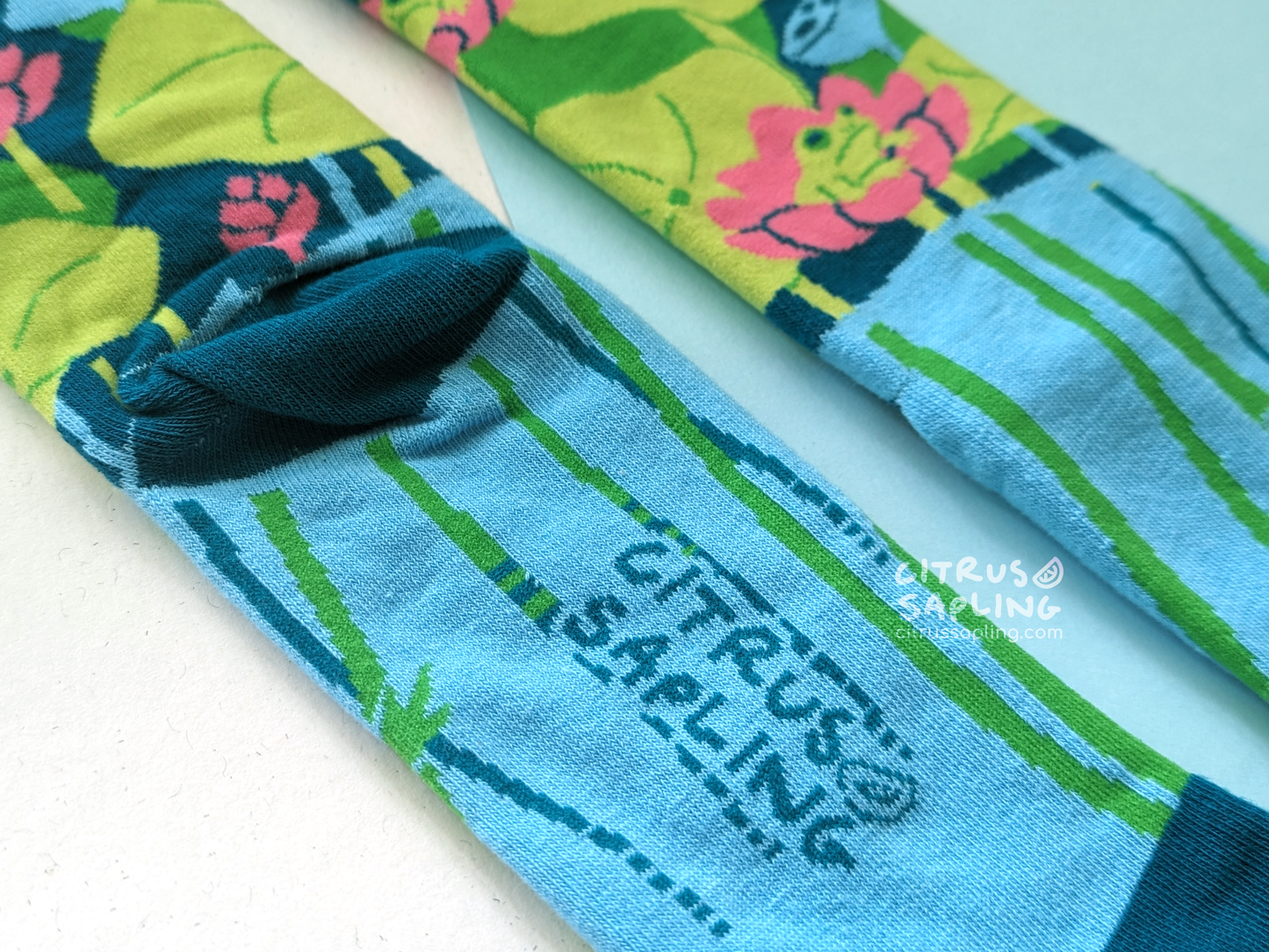 Lotus Frog Socks