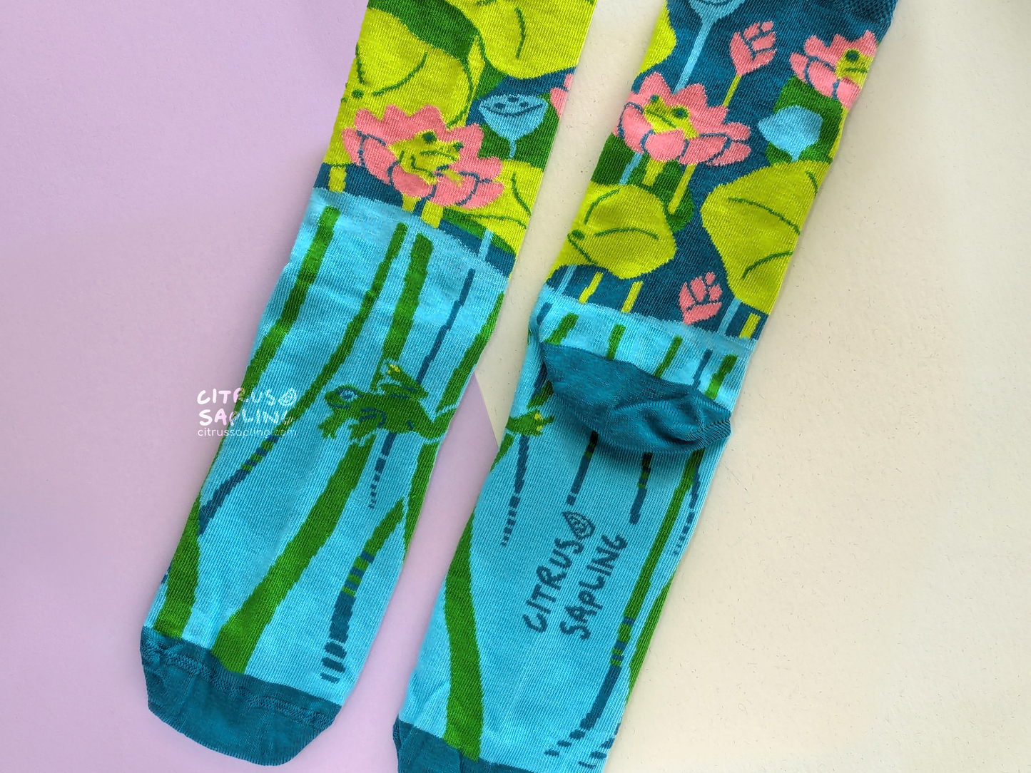 Lotus Frog Socks
