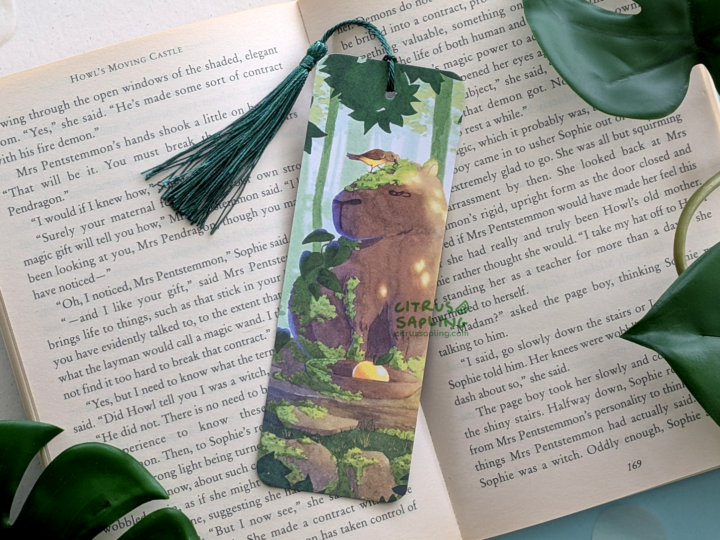 Capy Statue Bookmark